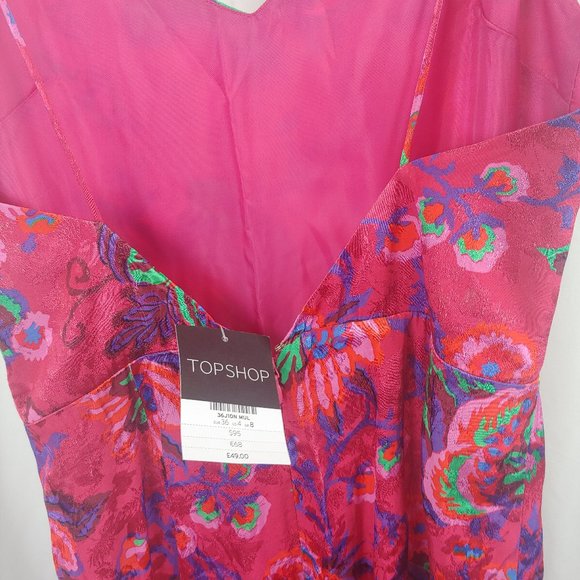 TOP SHOP -	MAGENTA FLORAL JUMP SUIT - Picture 3 of 5